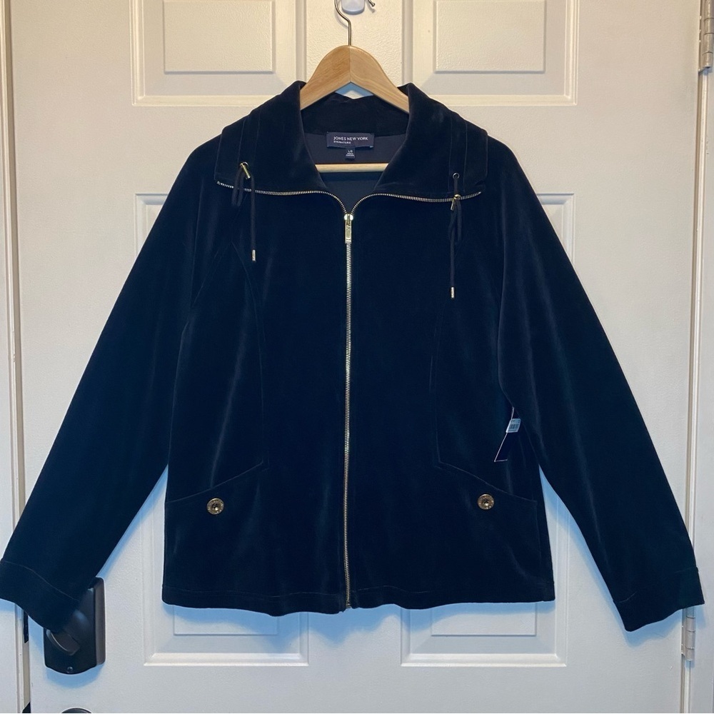 Jones New York Sz Large Black Velour Zip-Up Jacket with Gold Accents NWT